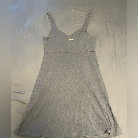 RVCA Dress - Picture 2 of 2